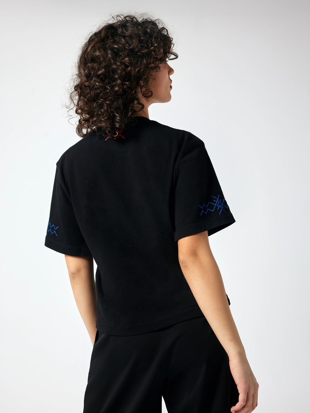 Tricou Cer și Pământ