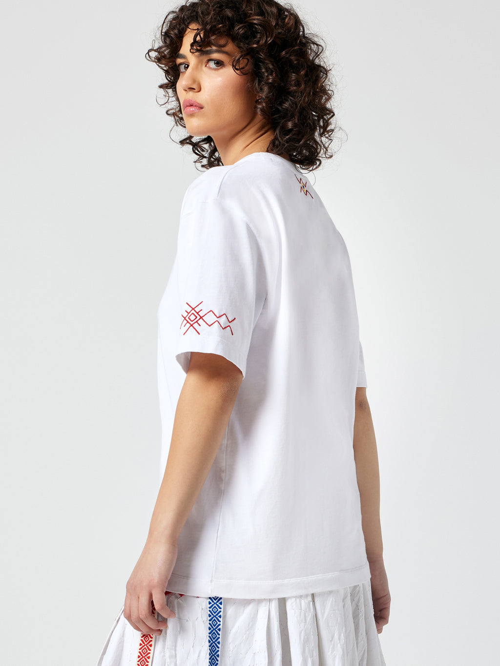 Tricou Alb Cer și Pământ